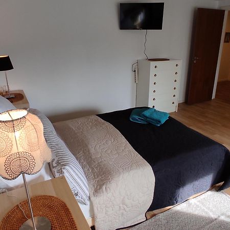 Bed and Breakfast Emily'S Garden Lintrup Екстер'єр фото